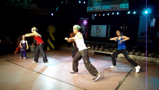 1st  Cyprus Zumbathon - E-Motion Dance & Health Studio - 08/04/2012 Boom Boom Mama
